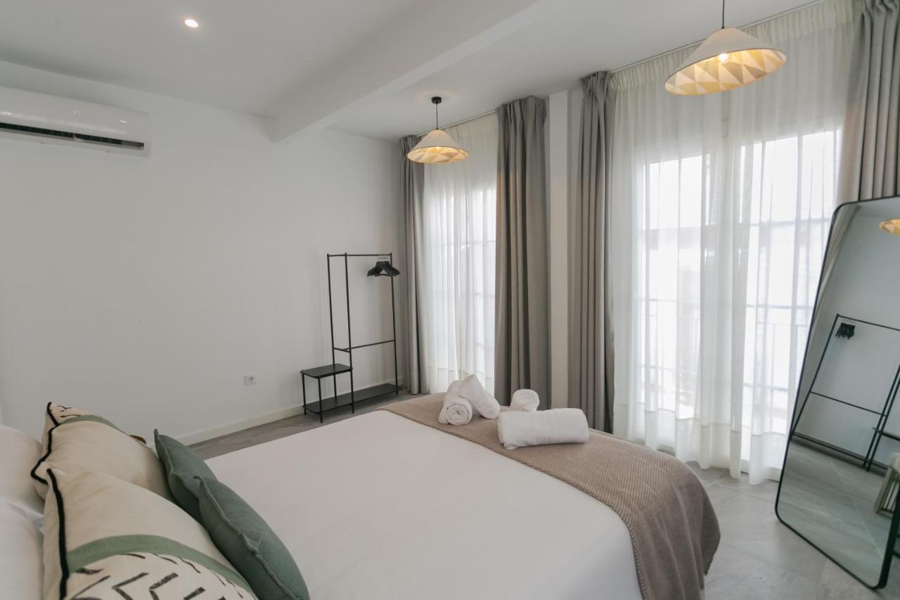 Lujoso Apartamento Con Piscina Compartida 3 Севилья Экстерьер фото