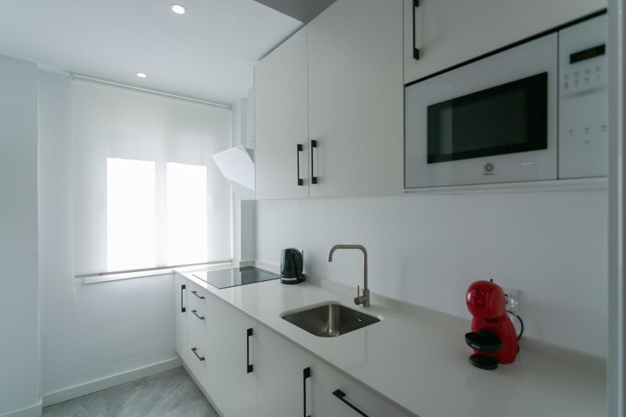 Lujoso Apartamento Con Piscina Compartida 3 Севилья Экстерьер фото